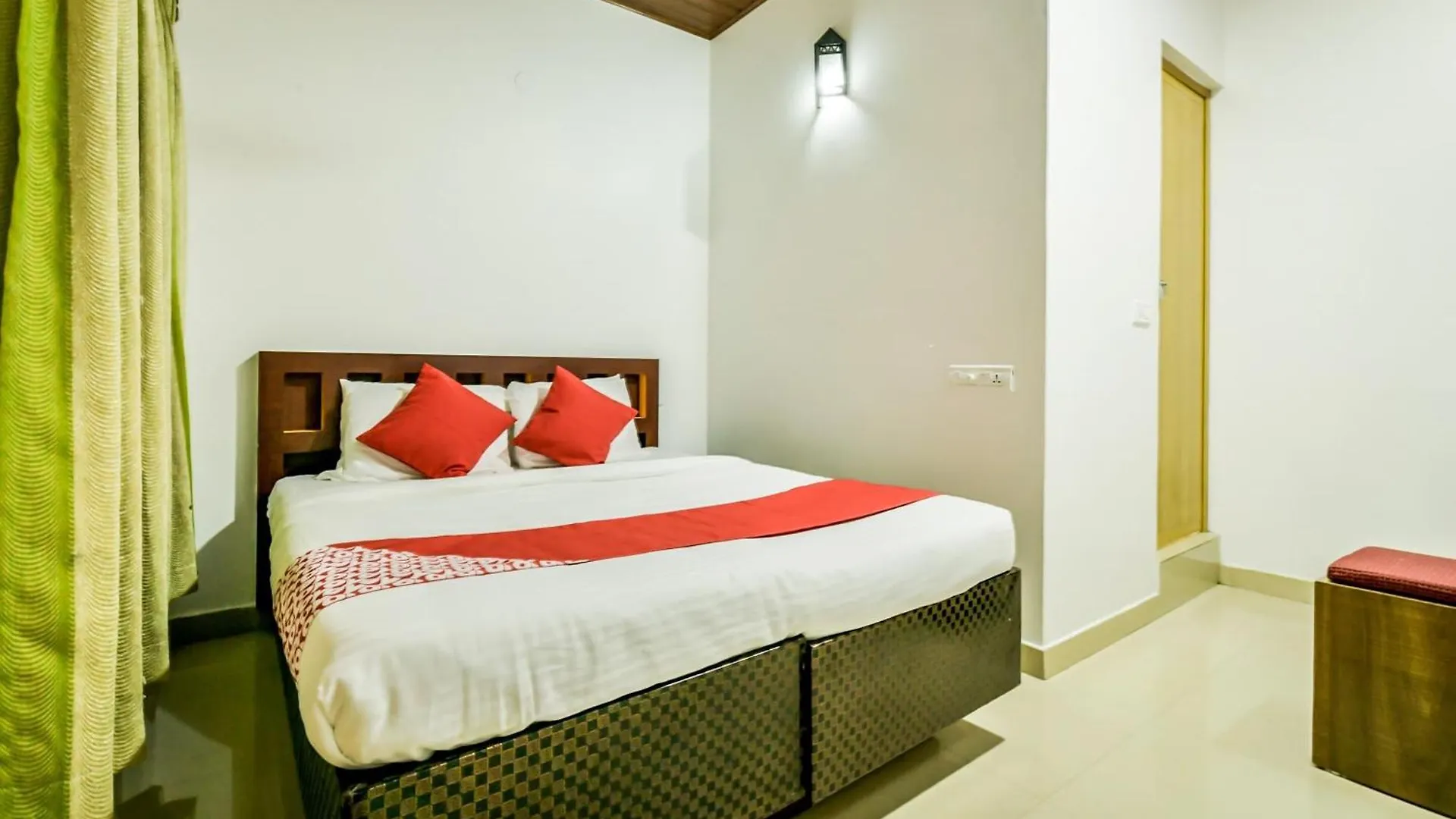 Oyo Flagship Hotel Gago Alappuzha 3*,